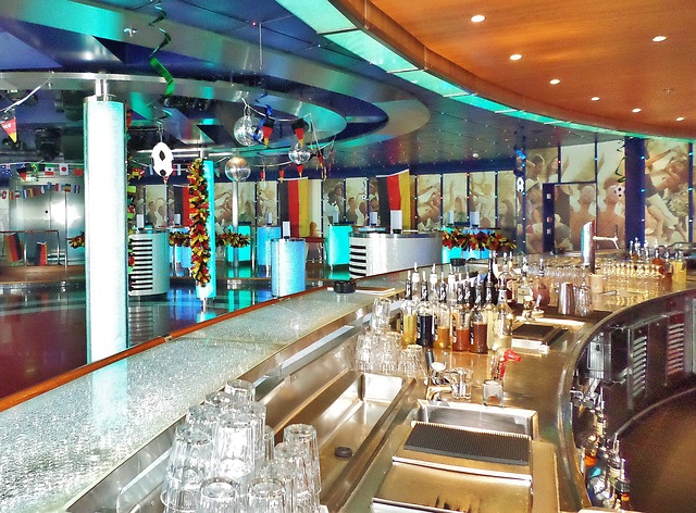Barra de bebidas en un crucero 
