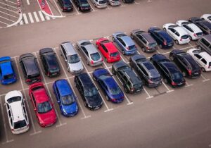 Parking al aire libre