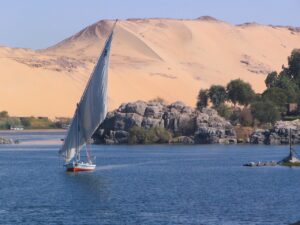 Velero por el rio Nilo en Egipto