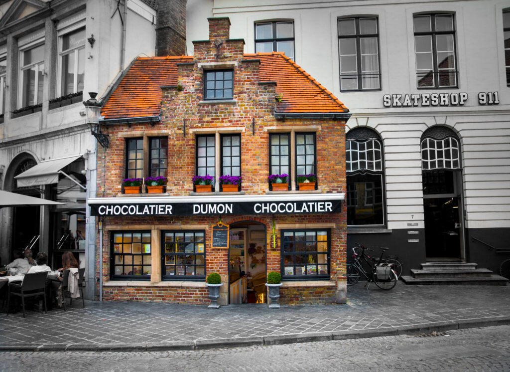 Fachada de Chocolatier Dumon en Brujas