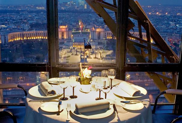 Restaurante Jules Verne París, lo máximo en ideas para un viaje romántico