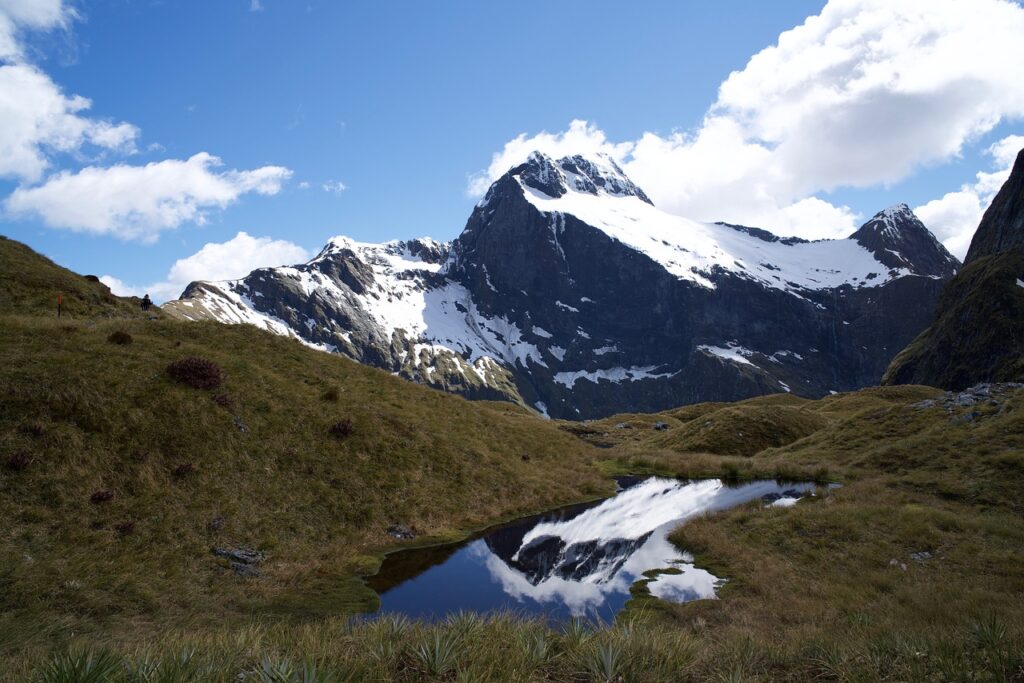 Paisaje montañoso en Nueva Zelanda