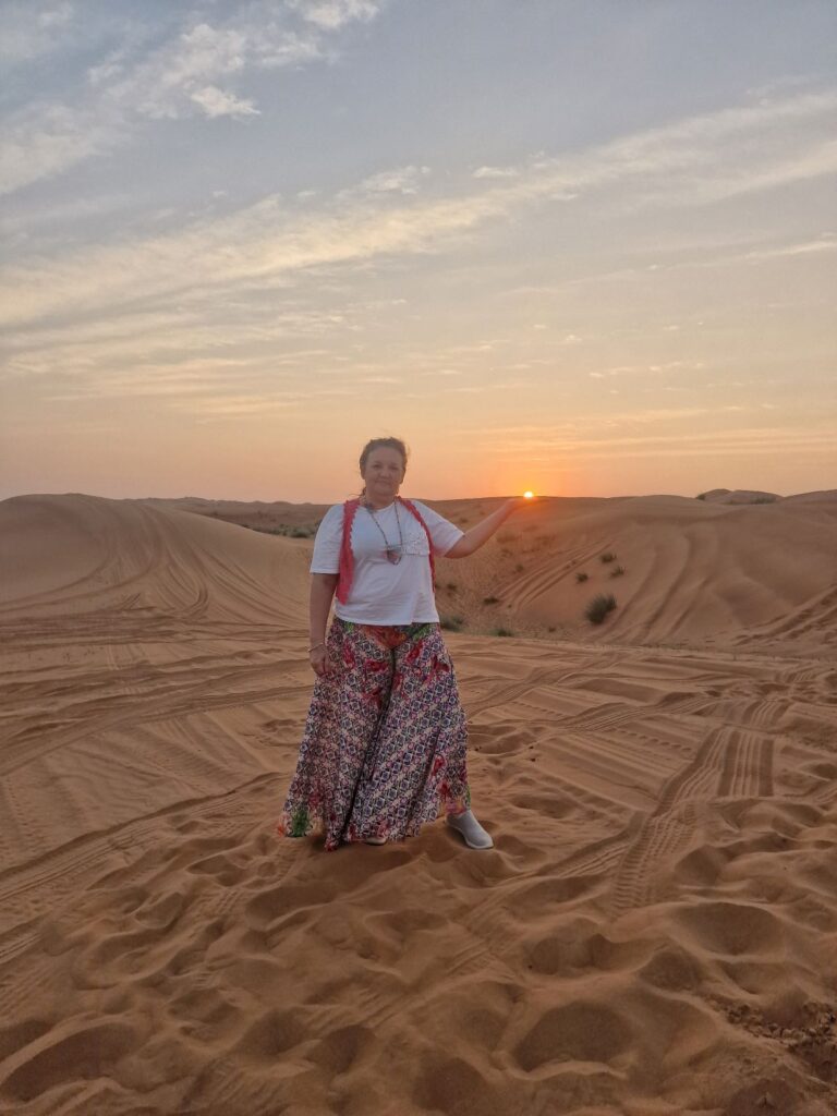 Irene Avila de Kiwaka Travel al final del safari por el desierto en Dubai