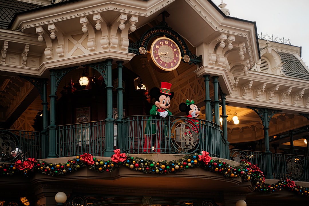 Ambiente de Disneyland Paris en Navidad