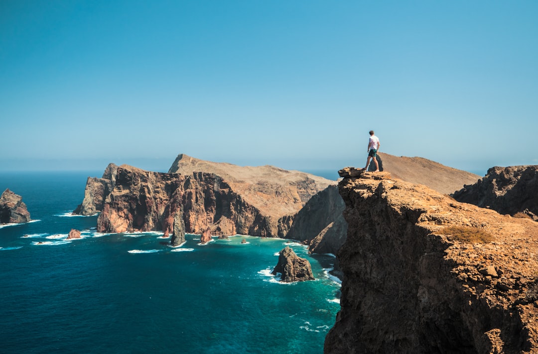 Acantilados de Ponta de São Lourenço en Madeira durante una luna de miel