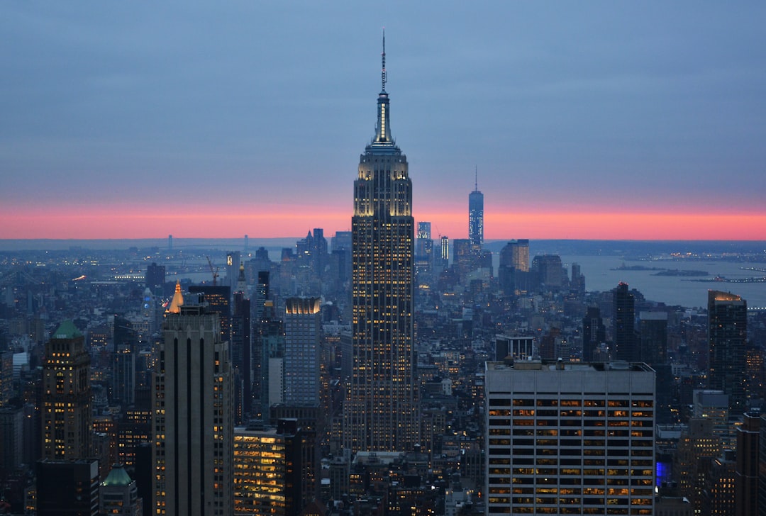 Vista del skyline de Nueva York al atardecer desde las alturas